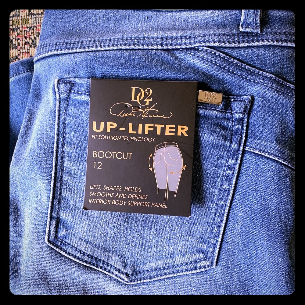 DG2 Up-Lifter Bootcut Jeans